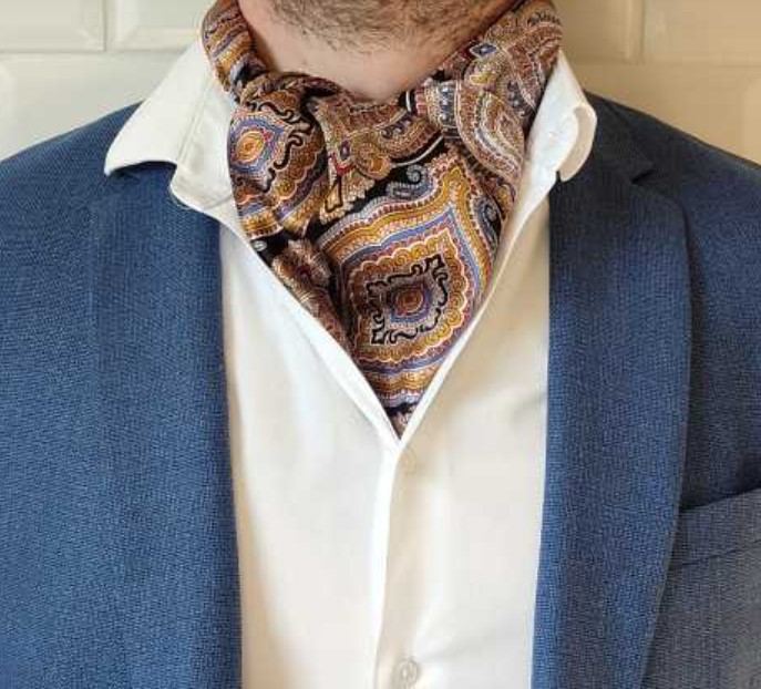 Foulard maron urbain